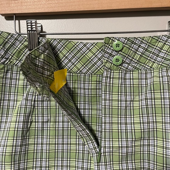 Lole Green Plaid Water Repellent Quick Dry Skort - Picture 6 of 10